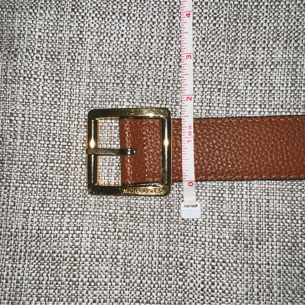 Michael Kors Reversible Logo MK Tan Brown Leather Belt Gold Size Small NWOT - Picture 15 of 15